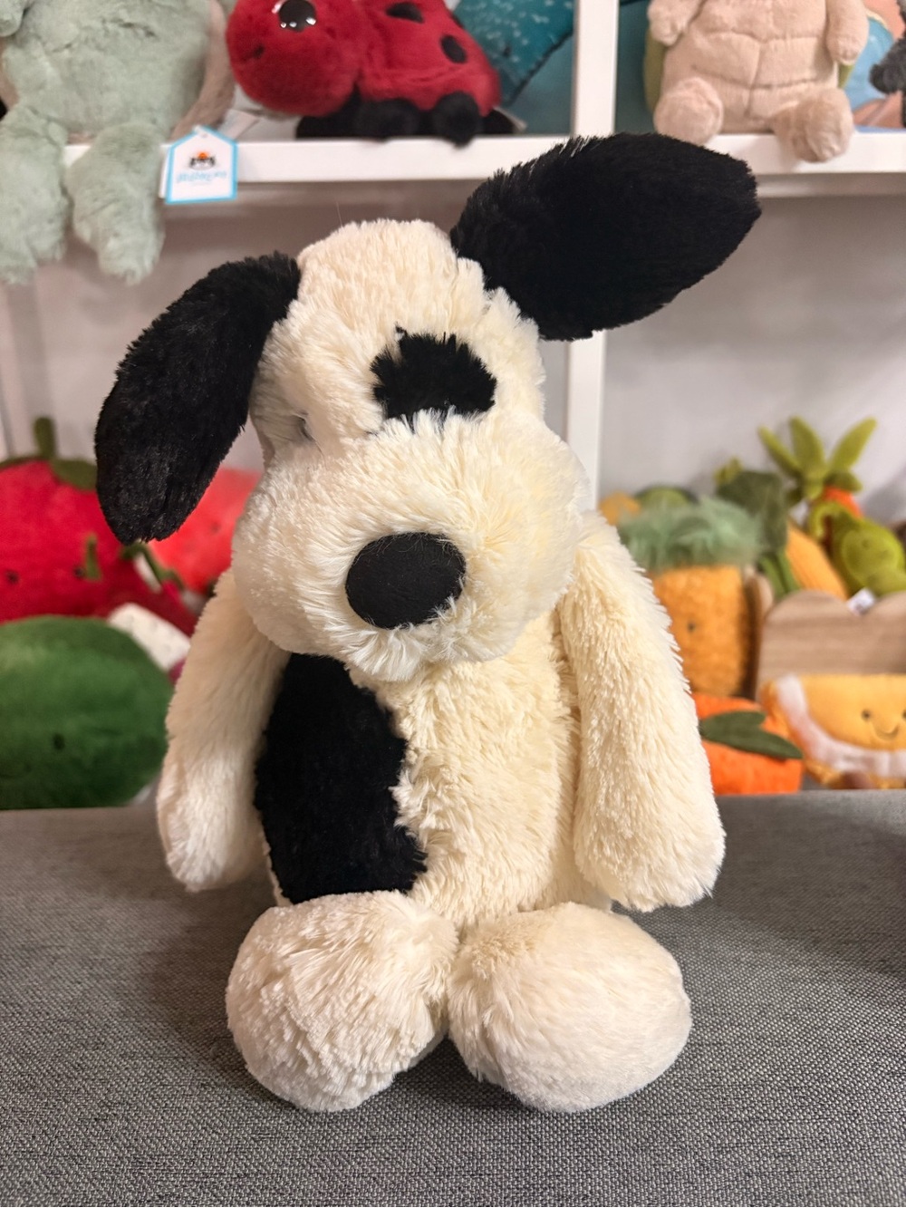 🐶 Jellycat Bashful Black & Cream Puppy – Medium (12”) 🐶